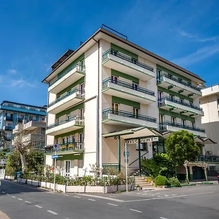 Hotel Viscount 2*